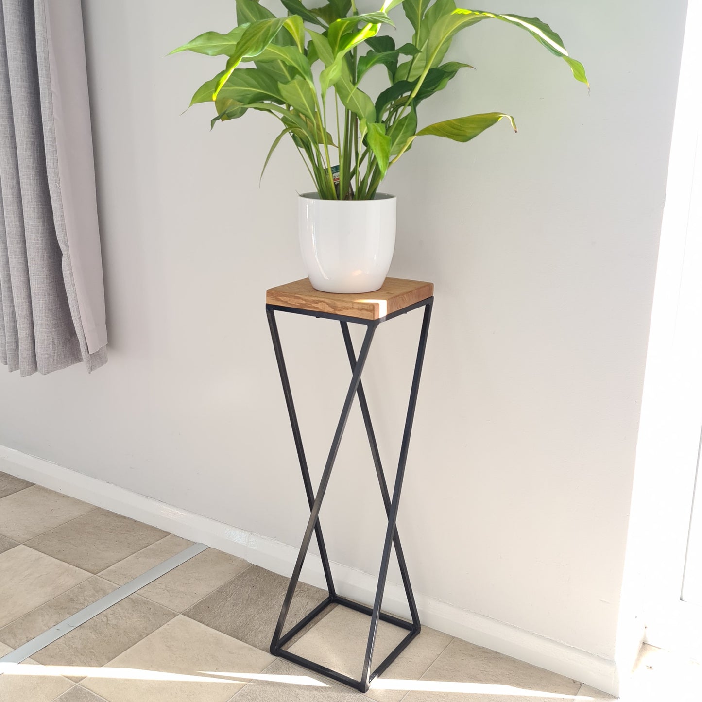 Geometric Plant Stand Side Table | Art Deco Living Room Furniture | Custom Vase Flower Stand | For New Home Green Gifts for Her