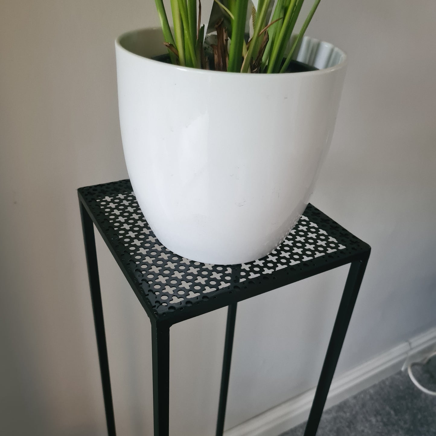 Geometric Plant Stand Side Table | Art Deco Living Room Furniture | Custom Vase Flower Stand | For New Home Green Gifts for Her