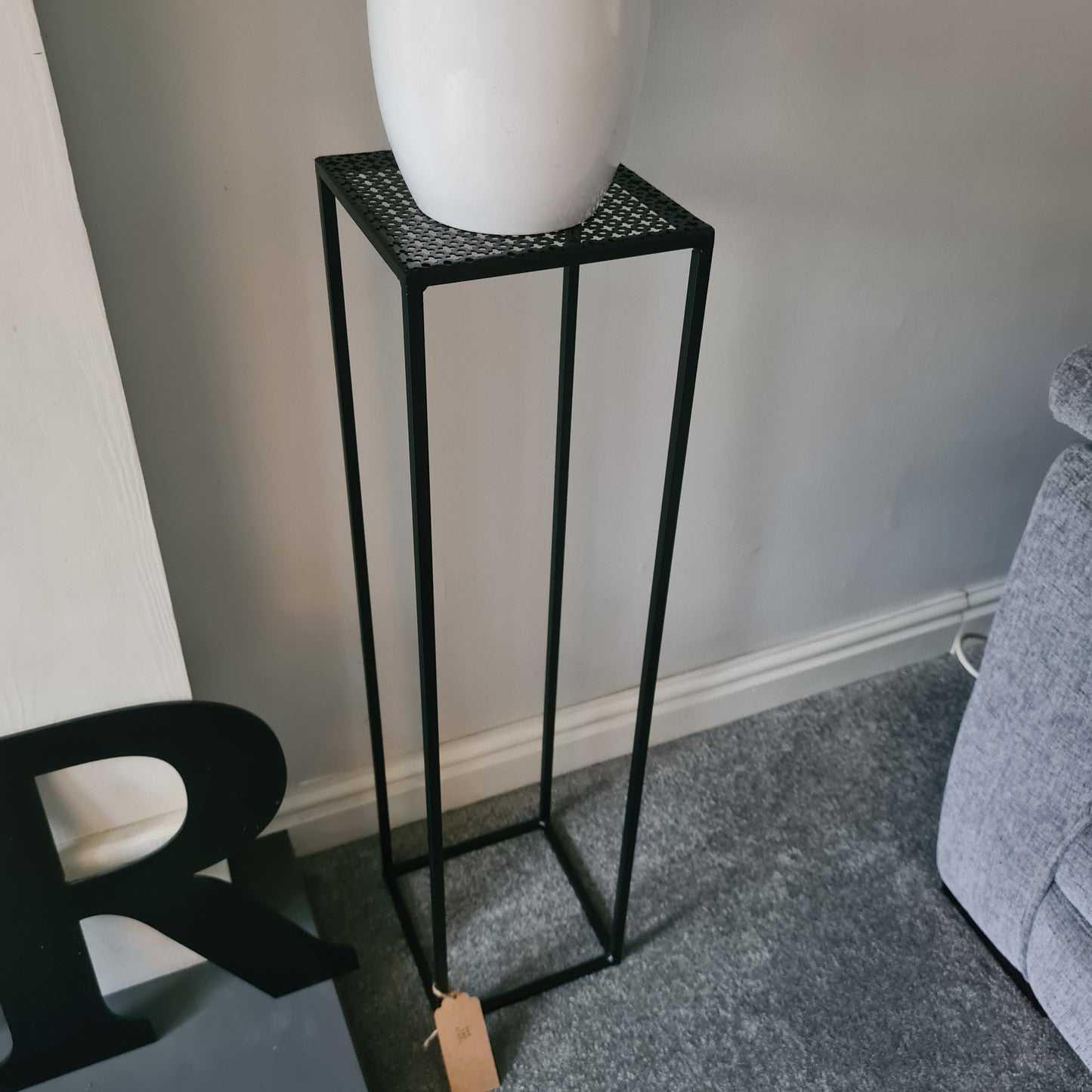 Heavy Duty Plant Stand | Industrial style furniture To Showcase House Plants | Bespoke Vase holder | For Home Decor Interior Design